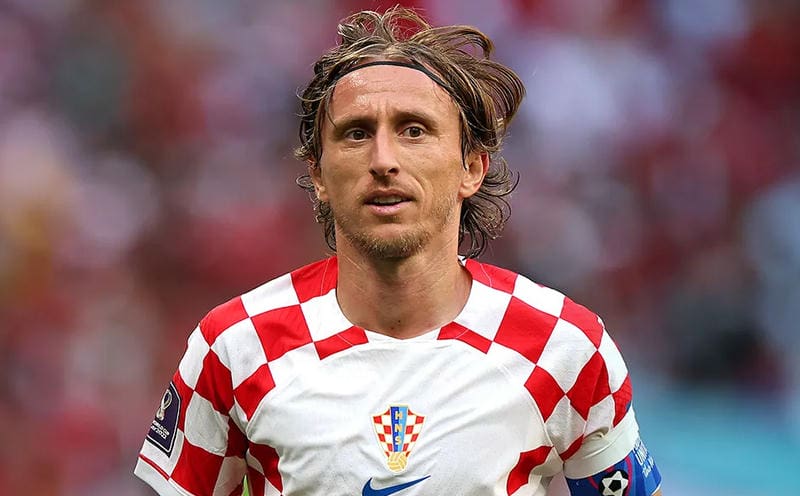 Bài học quý giá từ hành động đẹp của Modrić